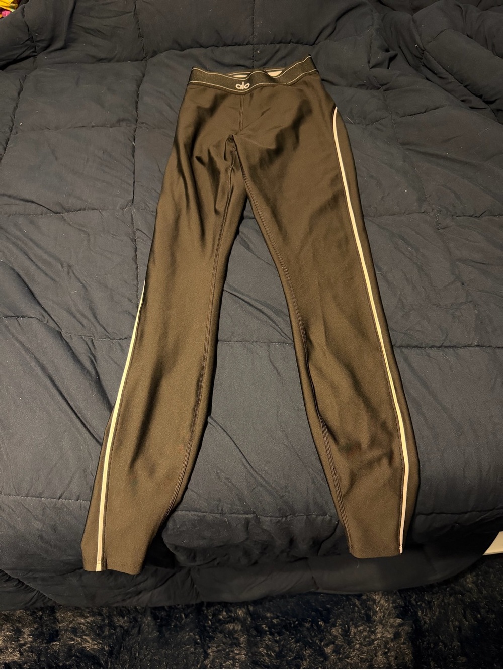 Alo pants size small never worn